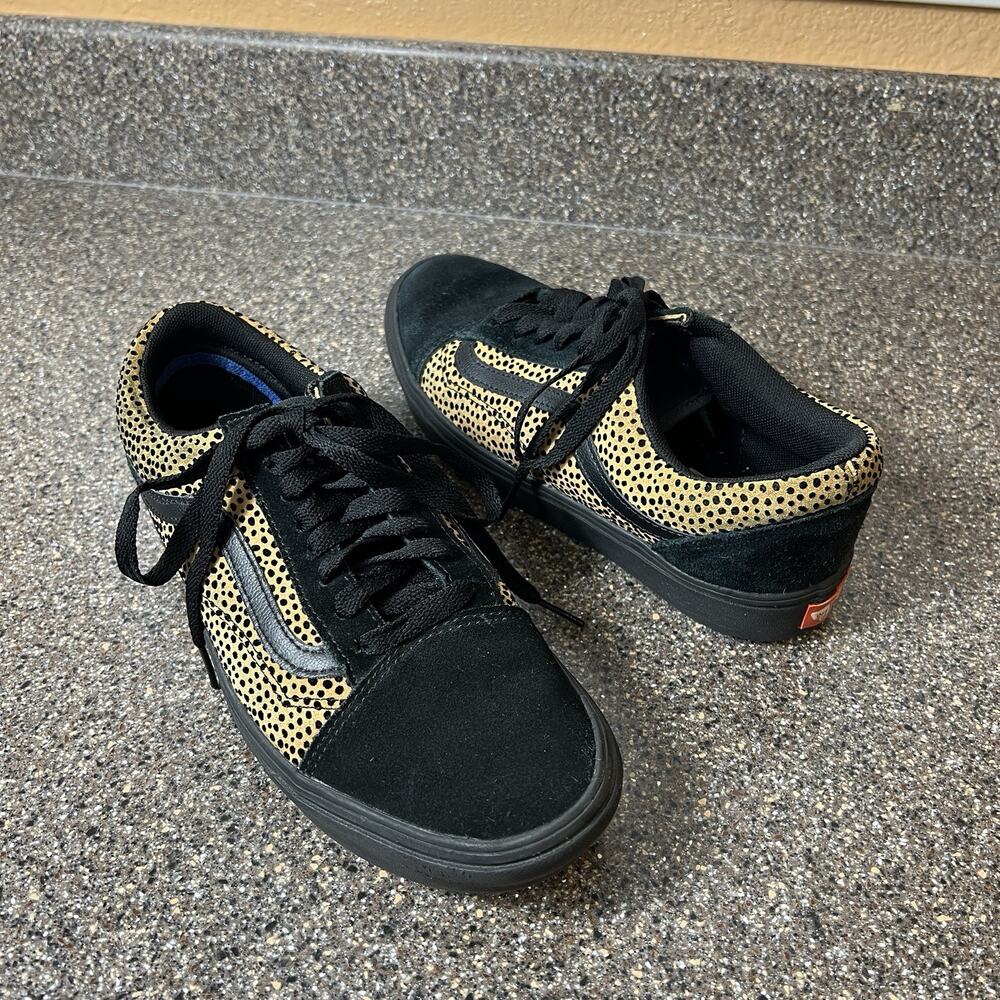 VANS ComfyCush Black Suede Cheetah Print Sneaker Womens Sz 8.5 Lace Up Low Men 7